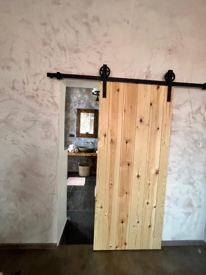Apartmany V Podzamci V Blizkosti Zamku บลาทนา ภายนอก รูปภาพ