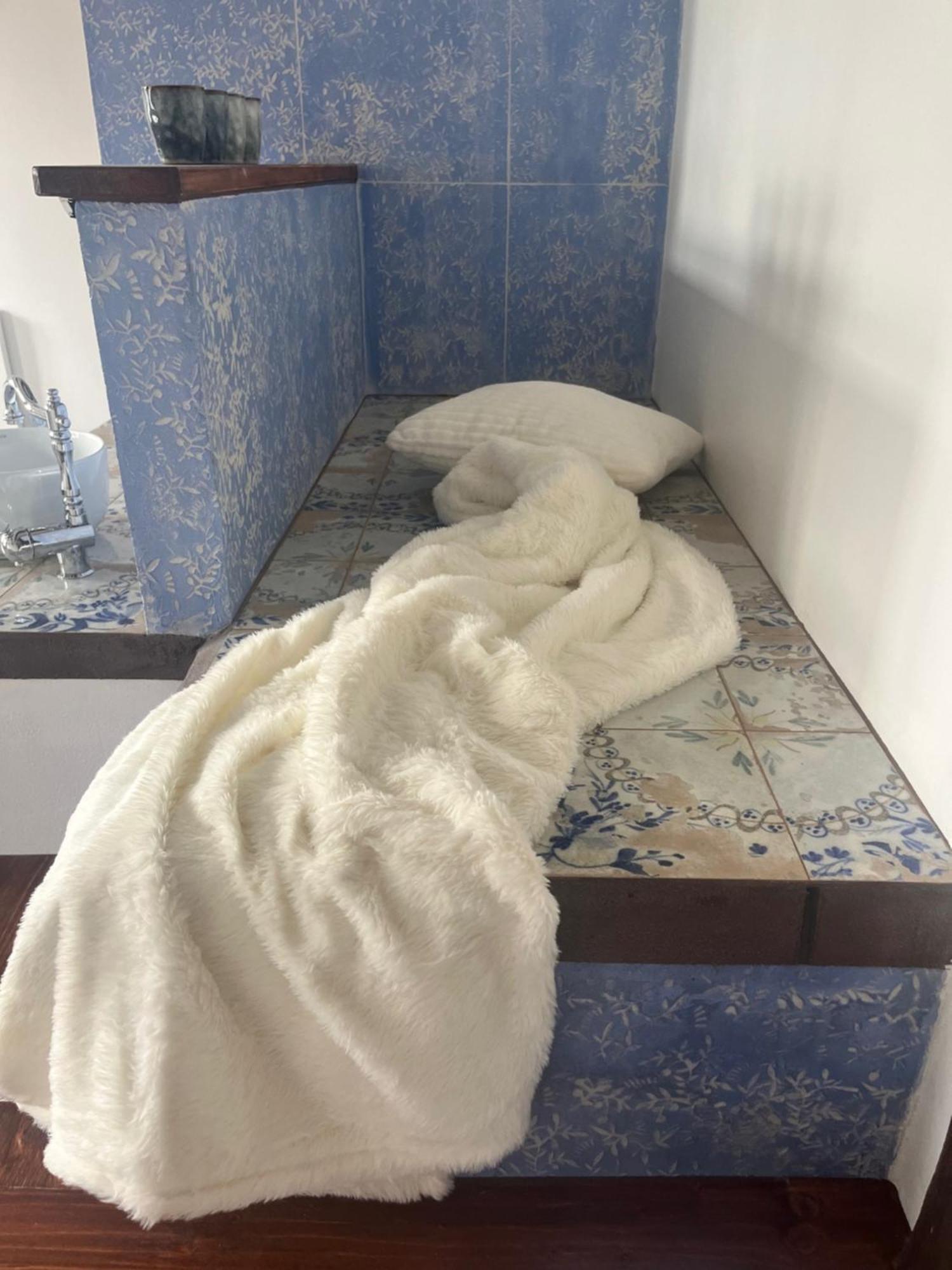 Apartmany V Podzamci V Blizkosti Zamku บลาทนา ภายนอก รูปภาพ