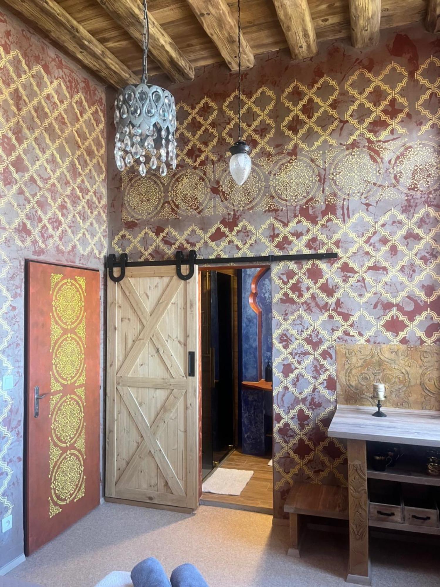 Apartmany V Podzamci V Blizkosti Zamku บลาทนา ภายนอก รูปภาพ